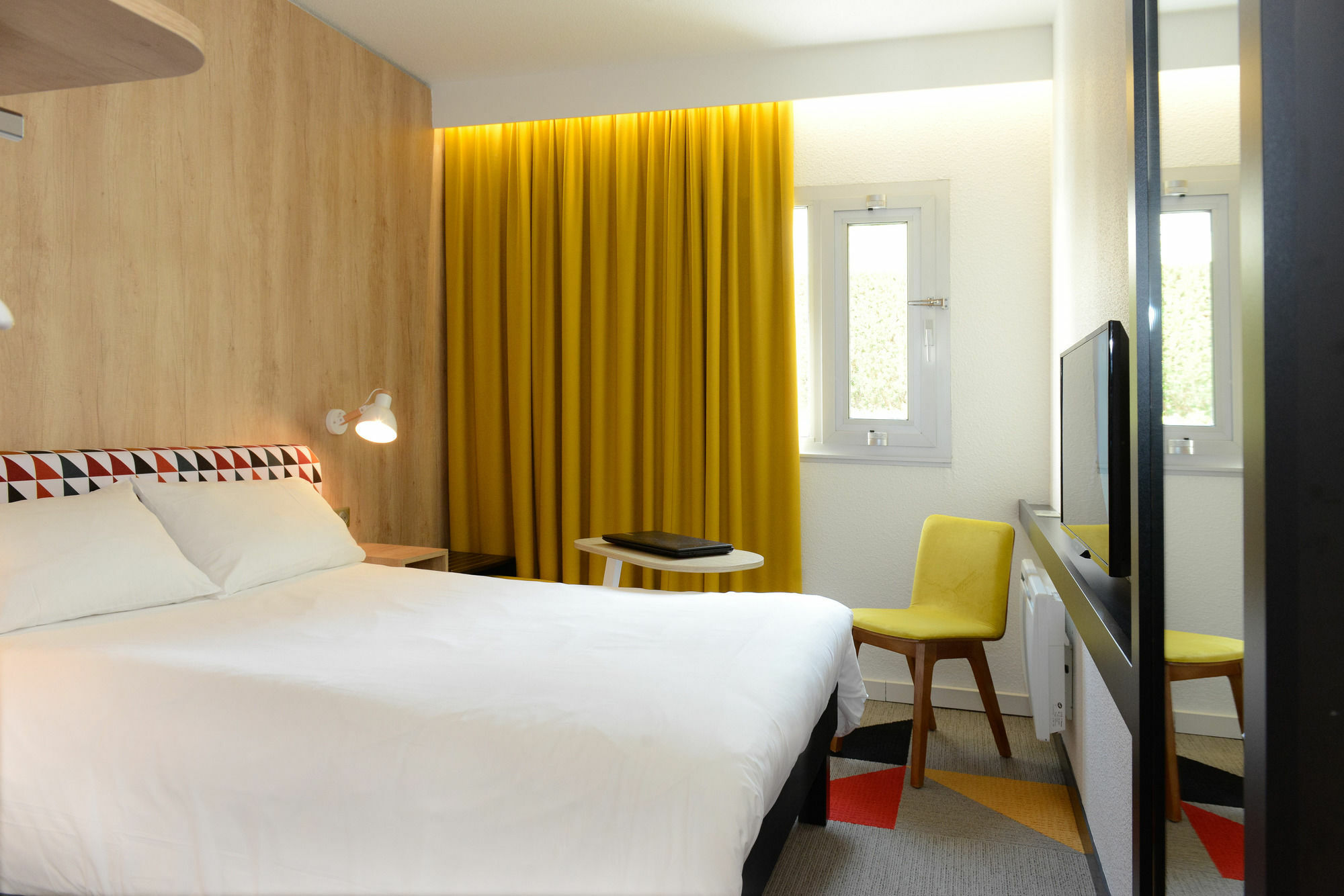 فندق Ibis Styles Caen Centre Historique المظهر الخارجي الصورة